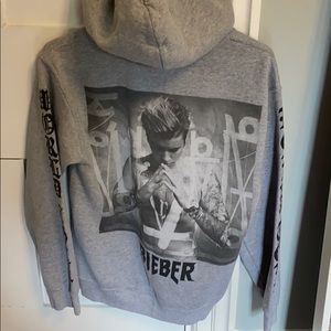 justin bieber tour hoodie